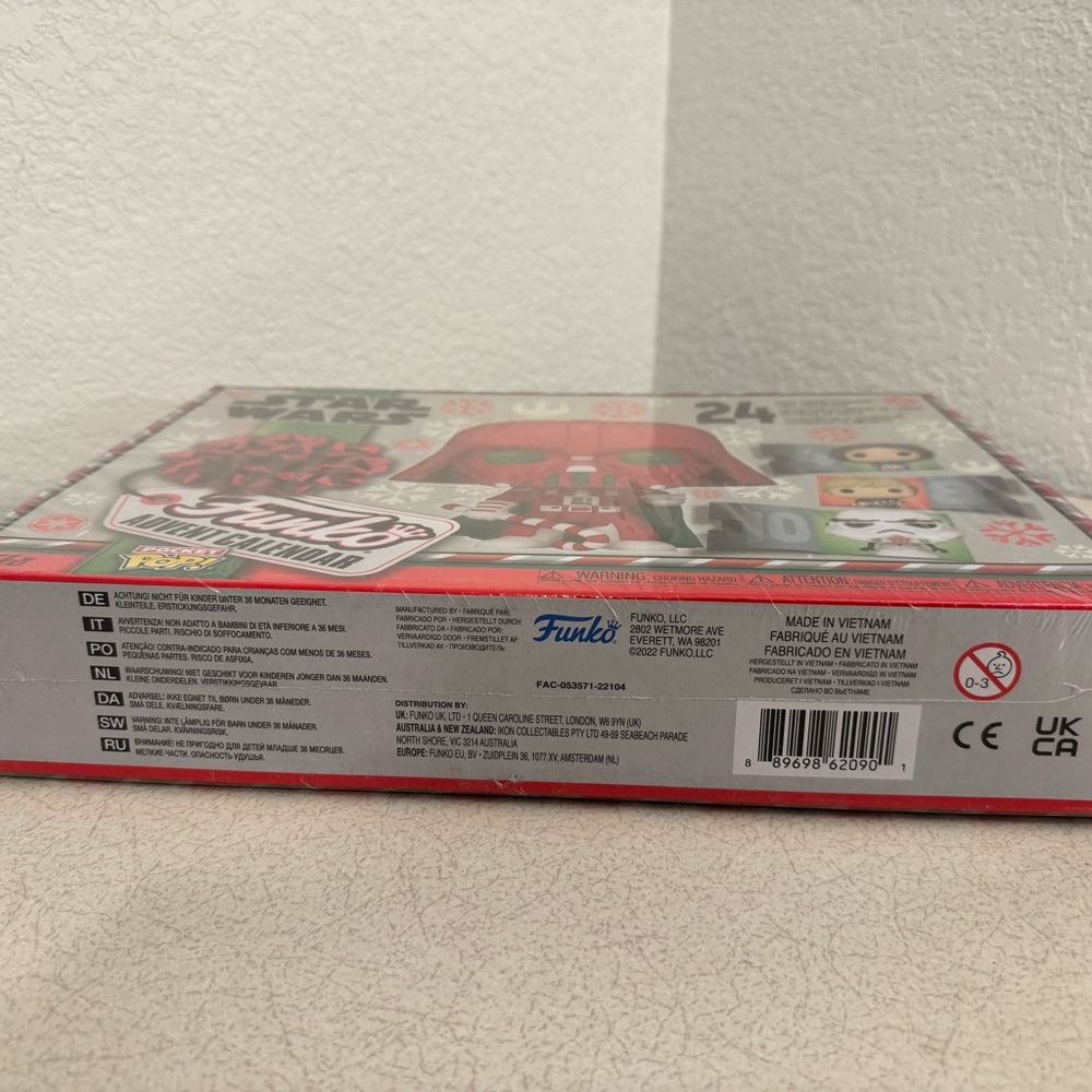 Funko Star Wars Disney Advent Calendar 24 Pc Vinyl Collection Holiday New - Picture 4 of 6